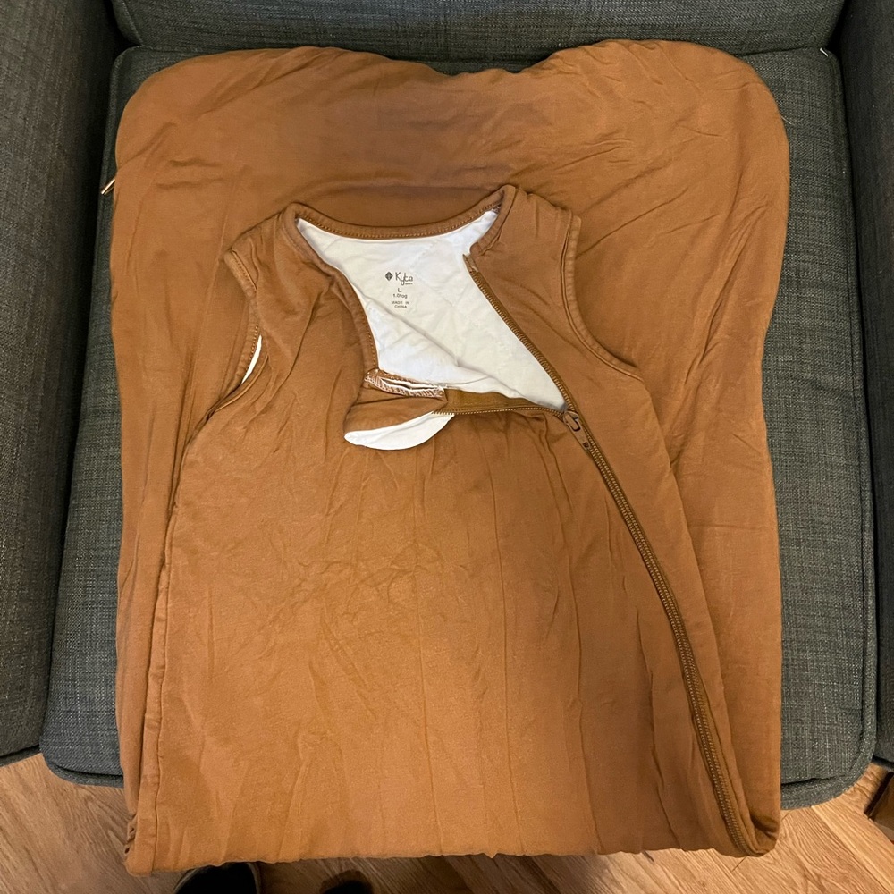 Kyte BABY sleep sacks, set of two (2) Gray and Brown